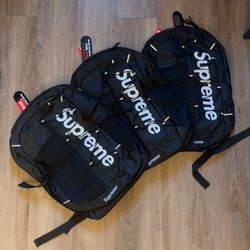Supreme ss17 backpack (black)