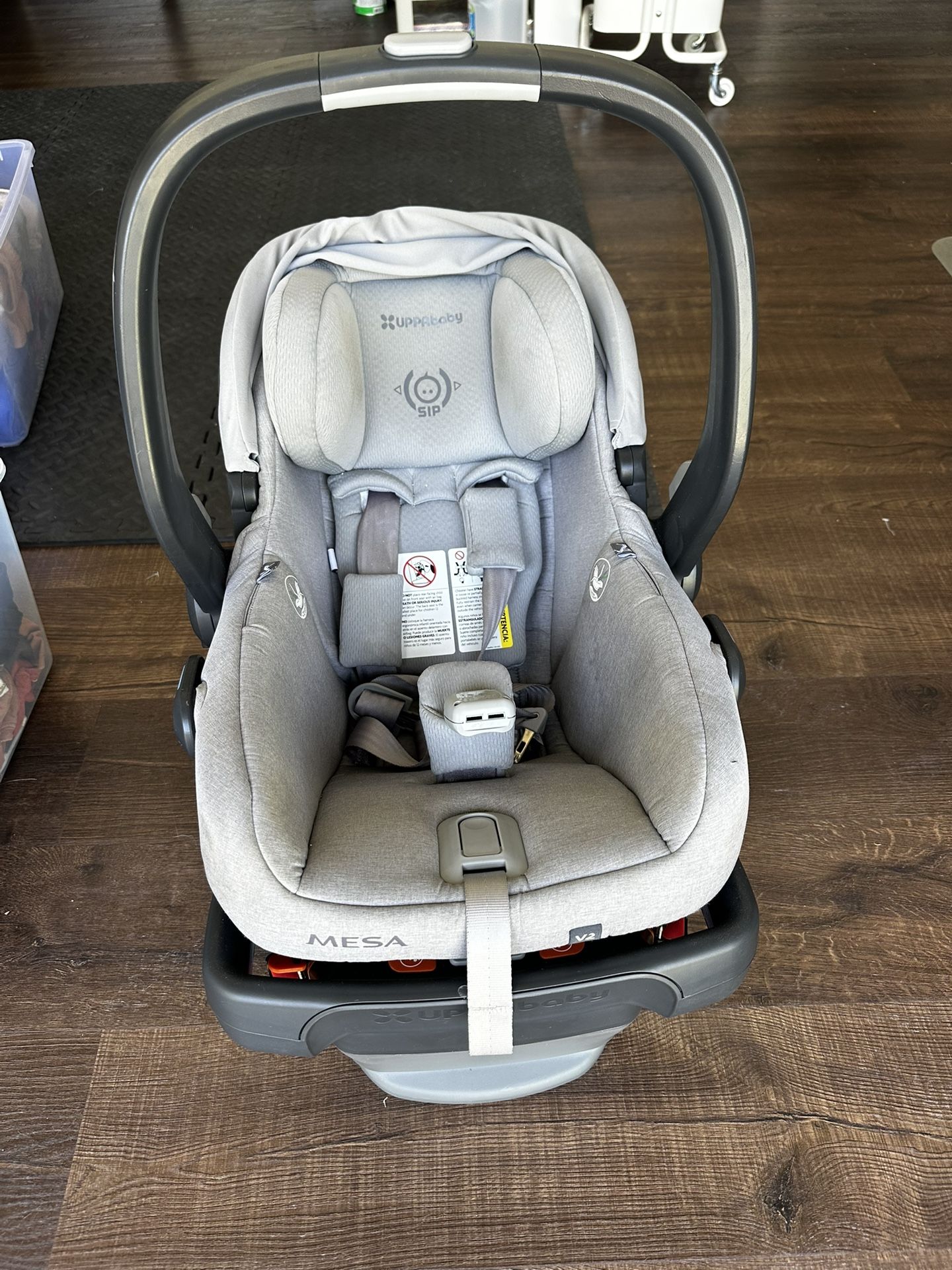Uppababy Mesa Car Seat, Extra Bases