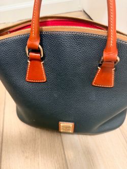 Dooney & Bourke bag