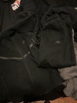 nike tech