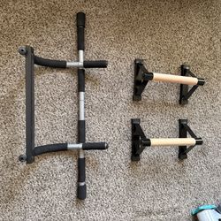 Multi-Grip Doorway Pull-Up Bar | Set of Wooden Pushups Stands Bar