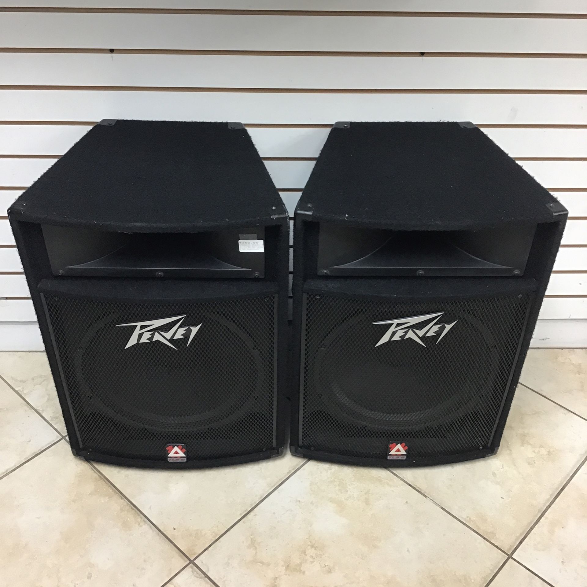 Peavey TLS 5 500W Speakers Very Good Condition