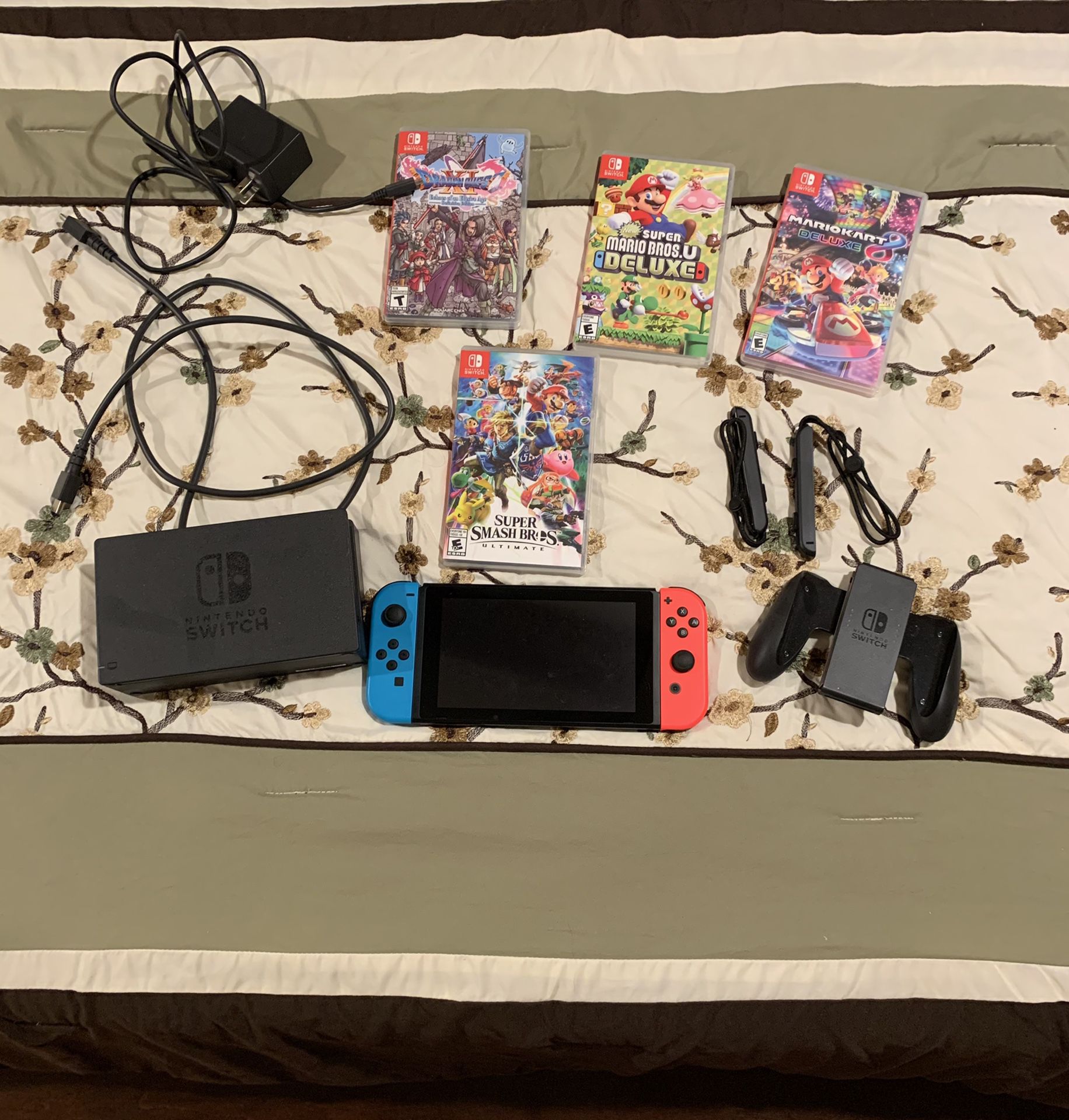 Nintendo Switch with all accessories and 4 Games