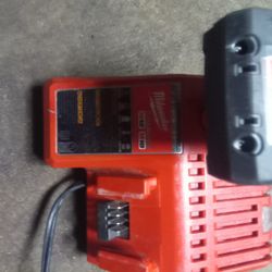 Milwaukee Torque Wrench With Battery And Charger
