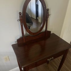 Makeup Vanity 