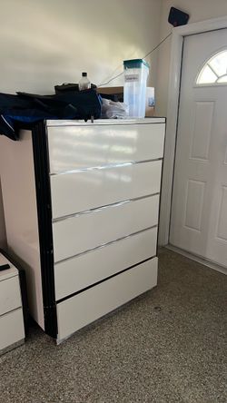 Free cabinet