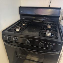 Black Gas Stove 