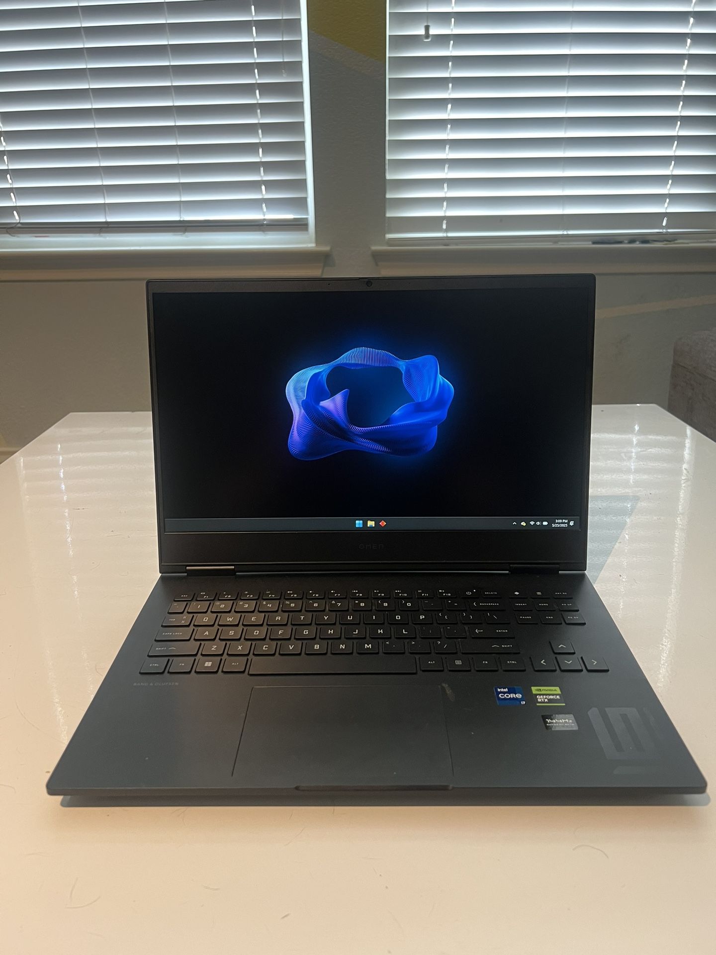 HP Omen Laptop 144 Hz