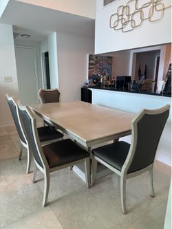 Dining Table Set w/ 6 Chairs + Leaf Extension