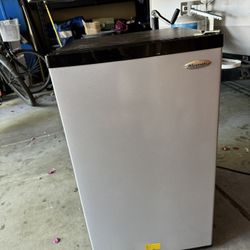 Mini fridge with freezer! 
