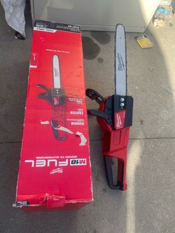 Milwaukee M18 FUEL 16 in. 18V Lithium-Ion Brushless Battery Chainsaw (Tool-Only)