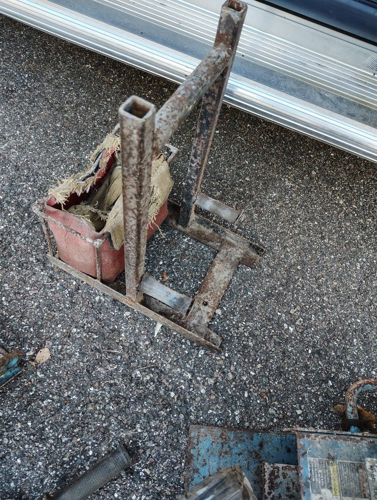 Heavy Duty Steel Tool Caddy / Hose Carrier StandHeavy Duty Steel Tool Caddy / Hose Carrier Stand