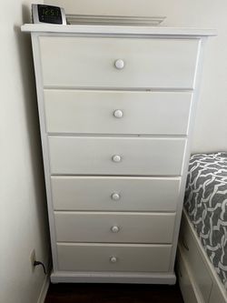 White 6-Drawer Tall Dresser