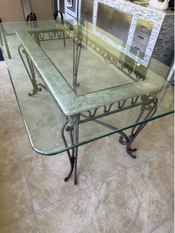 Mesa de cristal  Gratis