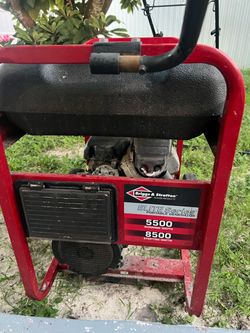 Briggs & Stratton Elite 5500W Generator – Good Condition