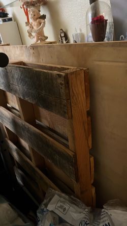 Wooden pallets