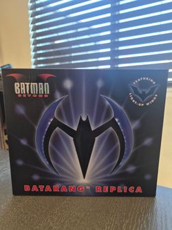 Batman Beyond Batarang Replica with Light-Up Wings