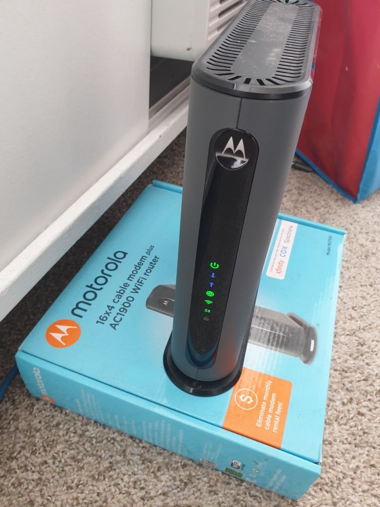 Motorola MG7550 modem router AC1900 for Sale in Chicago, IL OfferUp