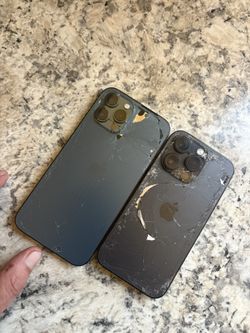 2 iPhones  Dead Batteries 🪫 Cracked Backs 