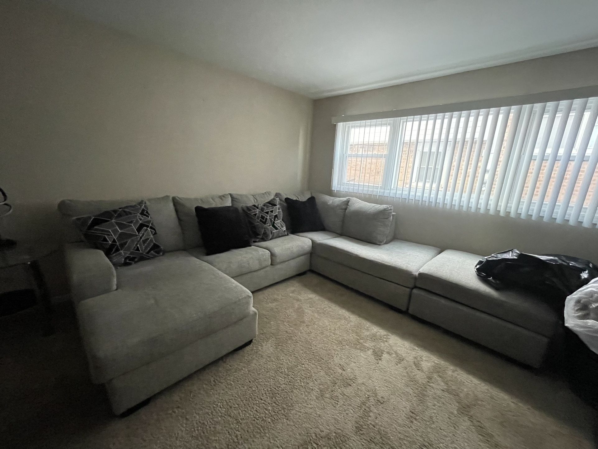 Sectional with storage