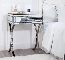 Night stand
