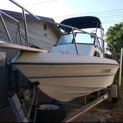 1990 Chaparral Boat 21 ft with 1990 Magic Tilt Aluminum Trailer