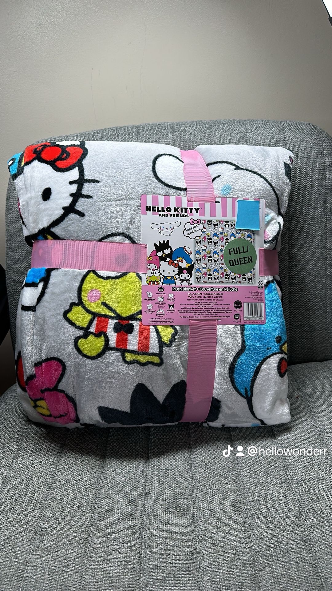 Hello Kitty And Friends Full/queen Blanket