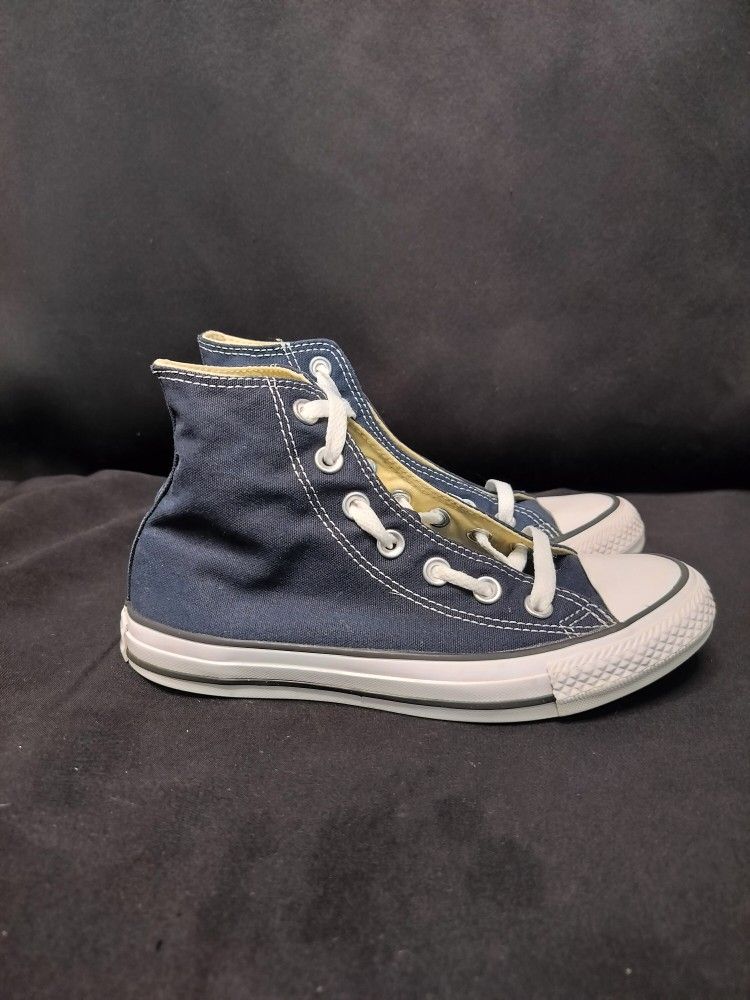 Boys Navy Blue Converse All Stars (Size 4)