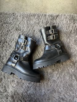 Steve Madden Black leather platform boots