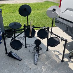 Alesis Electric Drums Great Condition 