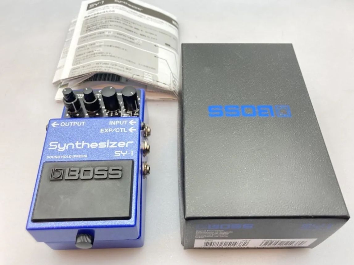 Boss SY-1 Synthesizer Pedal Guitar