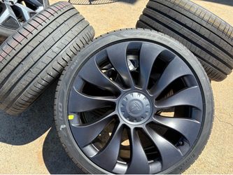 4 2025 Tesla 21" Wheels Tires Genuine OEM Model Y Performance PIRELLI TIRES 100%