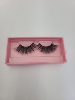 Strip Lashes 💞