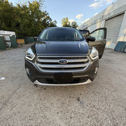 Ford SUV 2018 Escape