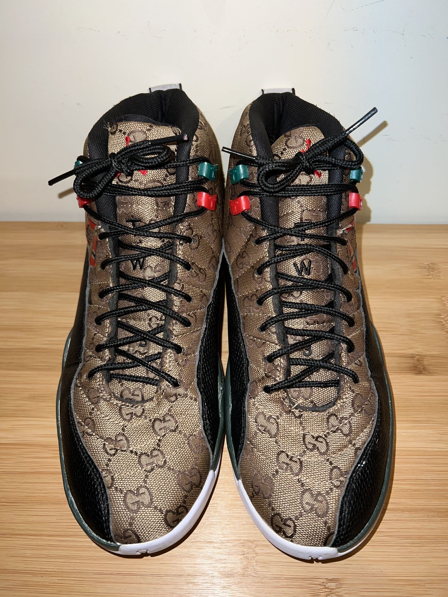 Air Jordan 12 Retro Gucci Size 10
