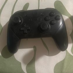 Nintendo Switch Pro Controller