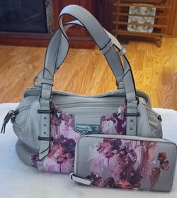 VERA WANG MAUVE and PINK PURSE and MATCHING Wllet