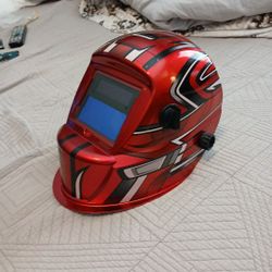 Chicago Welding Auto Darkening Helmet