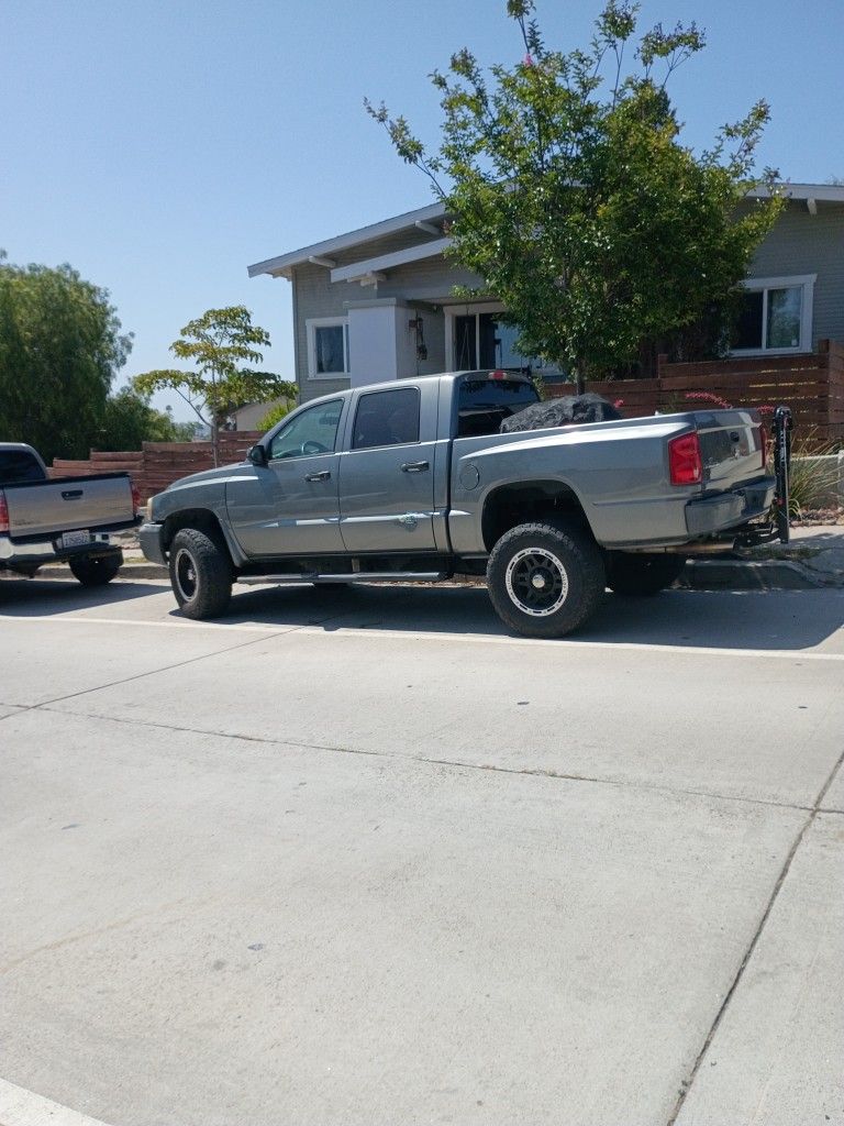 2005 Dodge Dakota As Is