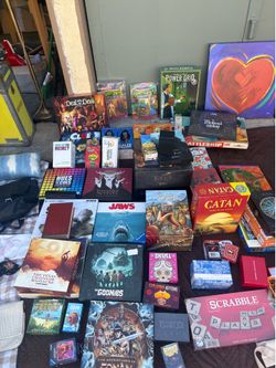 Multi-Family Yard Sale in Sunny Silverlake!