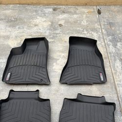 2006 Dodge Charger Weather Tech Mats 