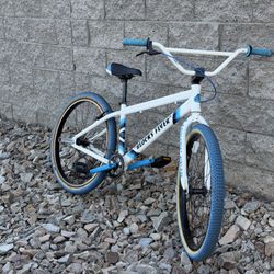 SE Blocks Flyer 26” BMX Bike