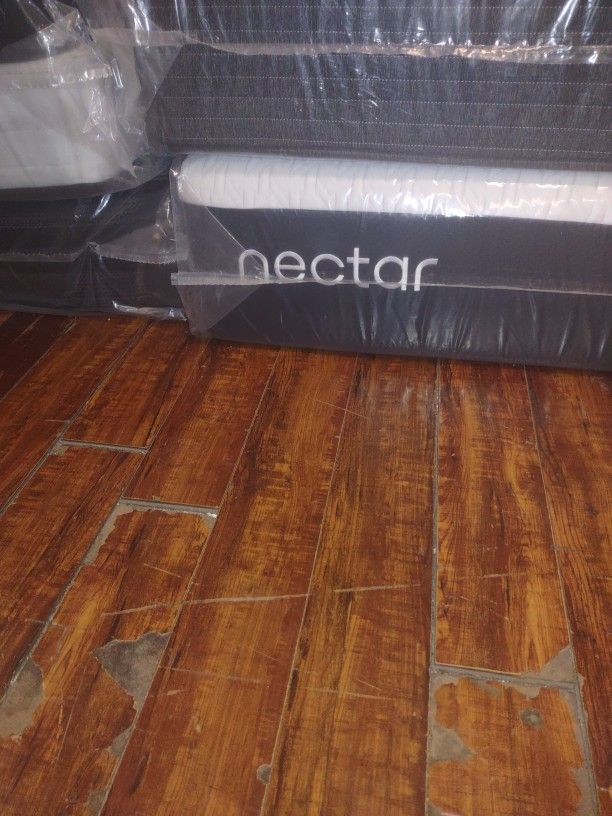 ❄️💤❄️💤 $399 Queen Nectar Classic Memory Foam 12 Inch Height Mattress $399❄️💤❄️💤