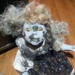 Creepy Doll Unique