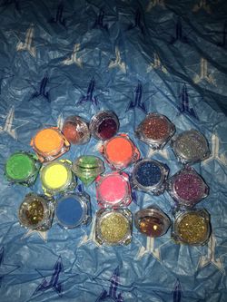 Glitters