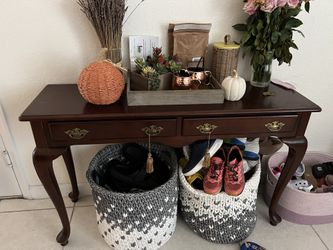 3 VINTAGE WODDEN SIDE TABLES