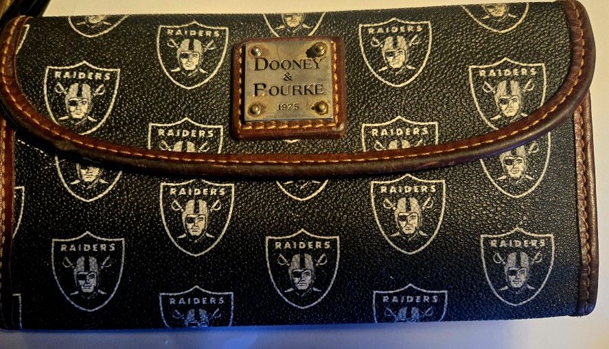 DOONEY&BOURKE RAIDERS WALLET