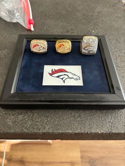 Broncos Super Bowl replica rings