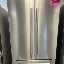 Bosch 3 Foot Refrigerator 