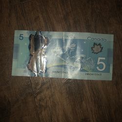 Canada 5 dollar bill
